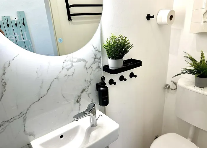 Appartement 'die Welle', Netflix, Sonos, Zentral Nahe Helios Klinik Und Messe Duesseldorf *